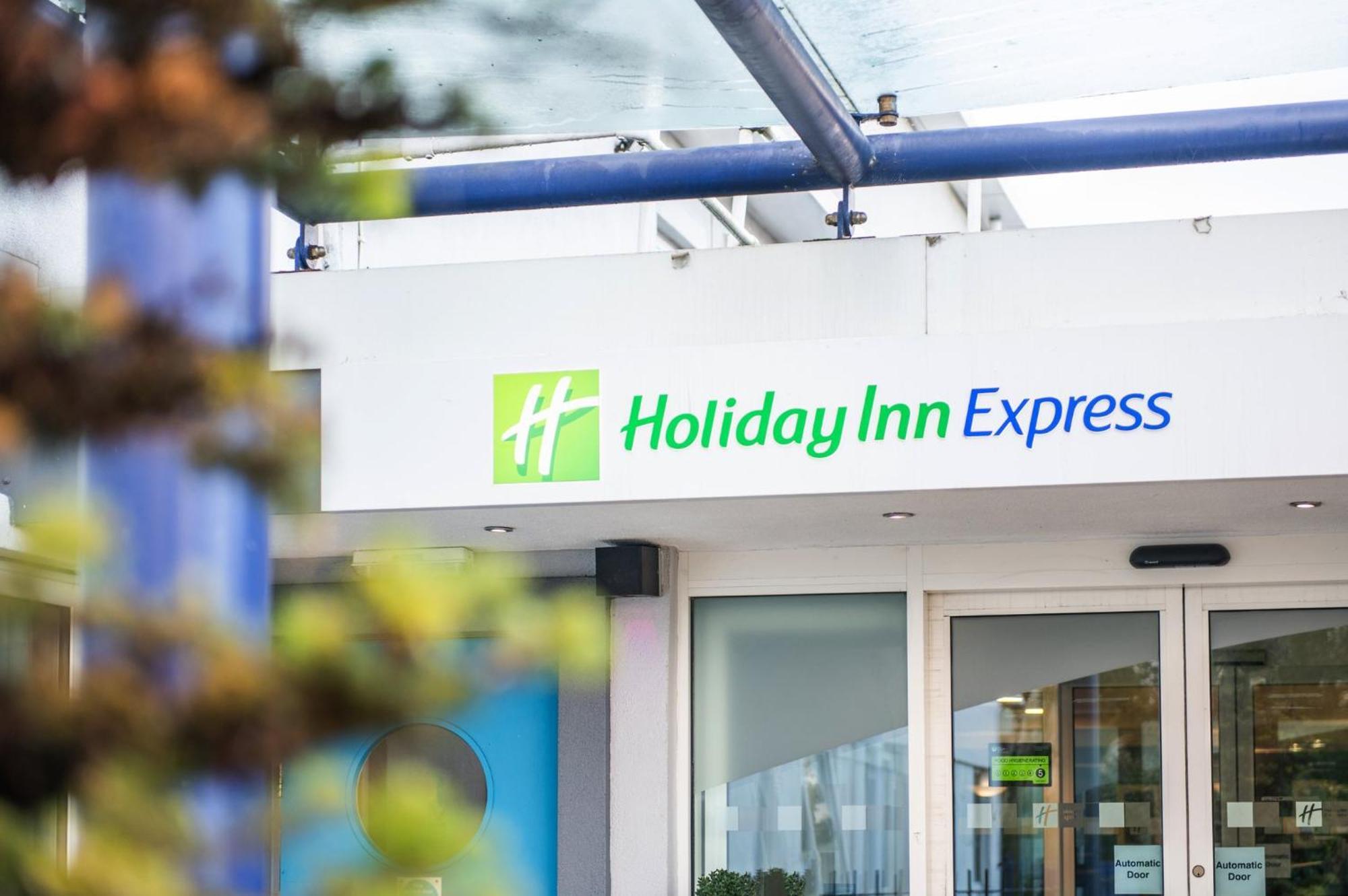 Holiday Inn Express Ramsgate - Minster By Ihg Esterno foto