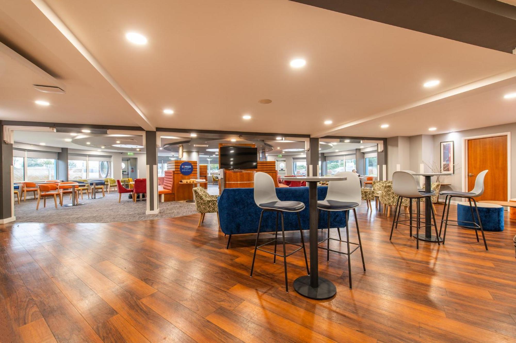 Holiday Inn Express Ramsgate - Minster By Ihg Esterno foto