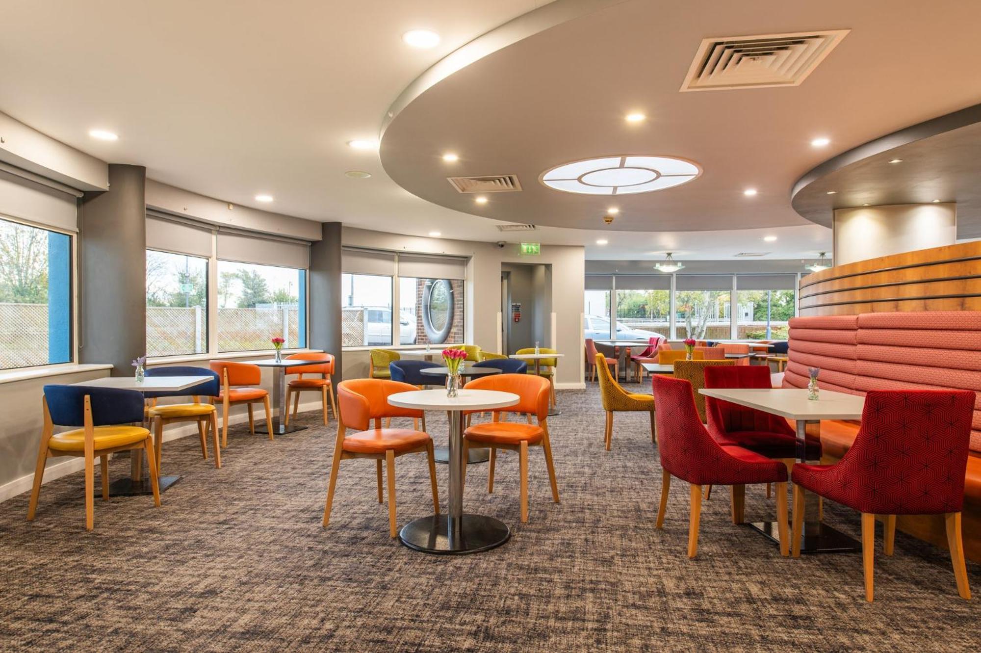 Holiday Inn Express Ramsgate - Minster By Ihg Esterno foto